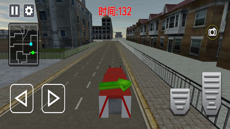 城市消防车救火